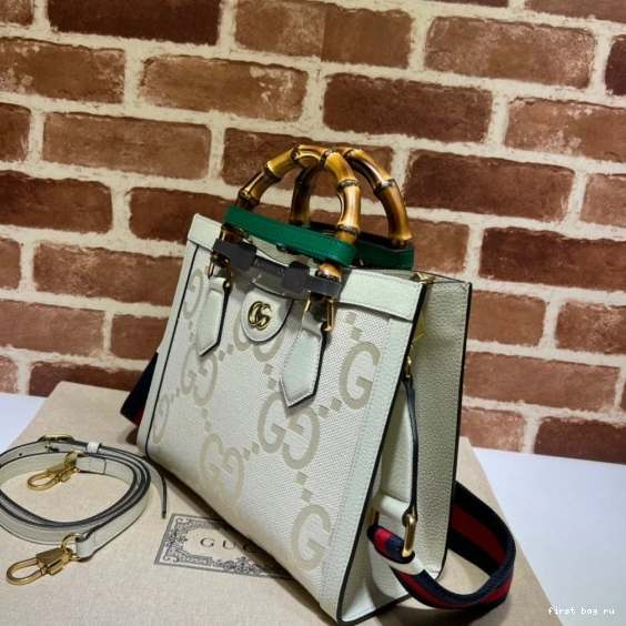 First bag ru tote GUCCI Diana bag small 0817